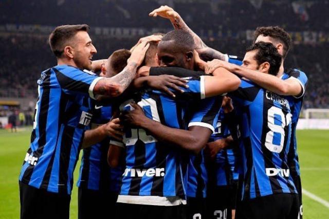 乐鱼体育-联赛接近夺冠国米准备剑指欧冠 锋线将是引援首选